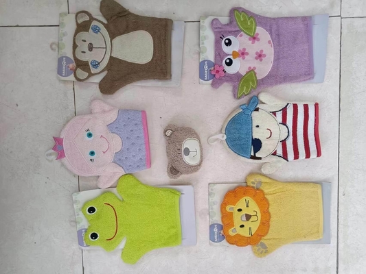 Stock item: Cotton baby wash mitt, terry cloth wash mitt, embroidery washing mitt baby, 1600 pcs in total